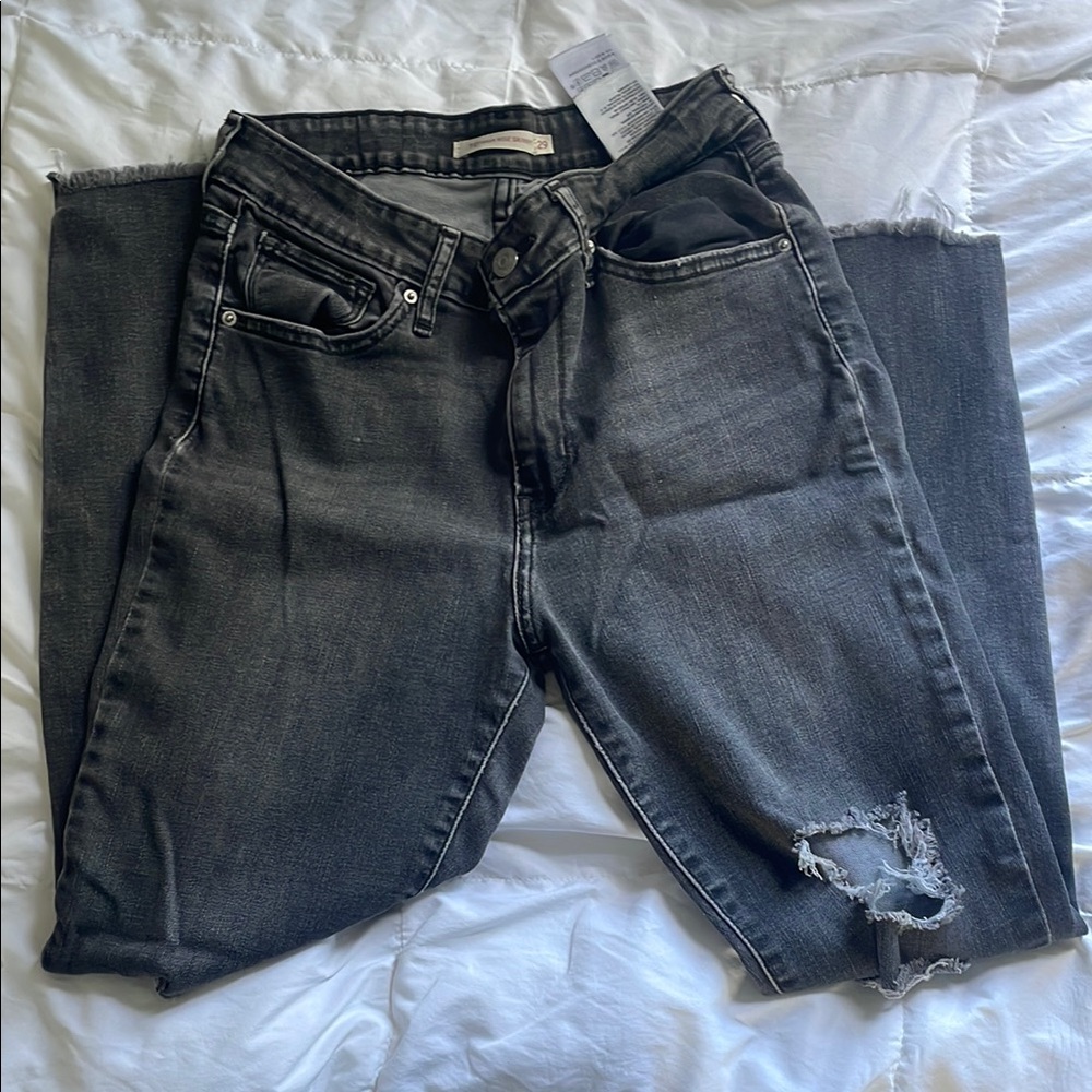 Gray Straight Leg Jeans with Distressed Knee